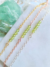 Load image into Gallery viewer, Peridot Bar Bracelet