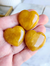 Load image into Gallery viewer, Yellow Aventurine Heart - 30mm
