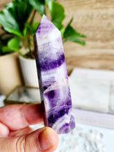 Load image into Gallery viewer, Chevron Amethyst Tower - 80mm
