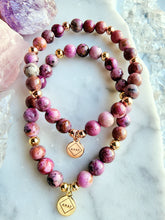 Load image into Gallery viewer, With its gentle vibrations, Cobalto Calcite invites emotional release and fosters a deeper connection to love and joy. This crystal is perfect for opening your heart and guiding you toward inner peace and healing
