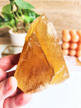 Load image into Gallery viewer, Honey Calcite Rough - XL
