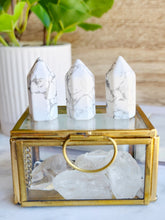 Load image into Gallery viewer, Howlite Tower - Mini - 35mm
