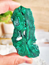 Load image into Gallery viewer, Malachite Slice #2
