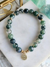 Load image into Gallery viewer, Moss Agate Bracelet
