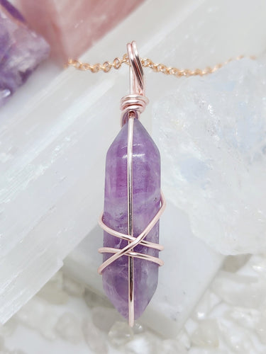 Unlock mental clarity and spiritual insight with Purple Fluorite. This crystal enhances focus, emotional healing, and connection to higher realms, perfect for deepening your spiritual practice