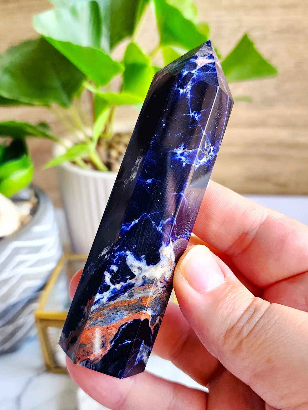 Sunset Sodalite Tower - 9.5cm