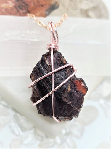 A stone of passion, Garnet has fiery energies that give you the confidence to try new things and brings you success in your ventures.