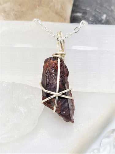 A stone of passion, Garnet has fiery energies that give you the confidence to try new things and brings you success in your ventures.