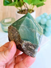 Load image into Gallery viewer, Green Aventurine Polished Point
