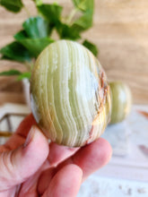 Load image into Gallery viewer, Green Banded Calcite Egg
