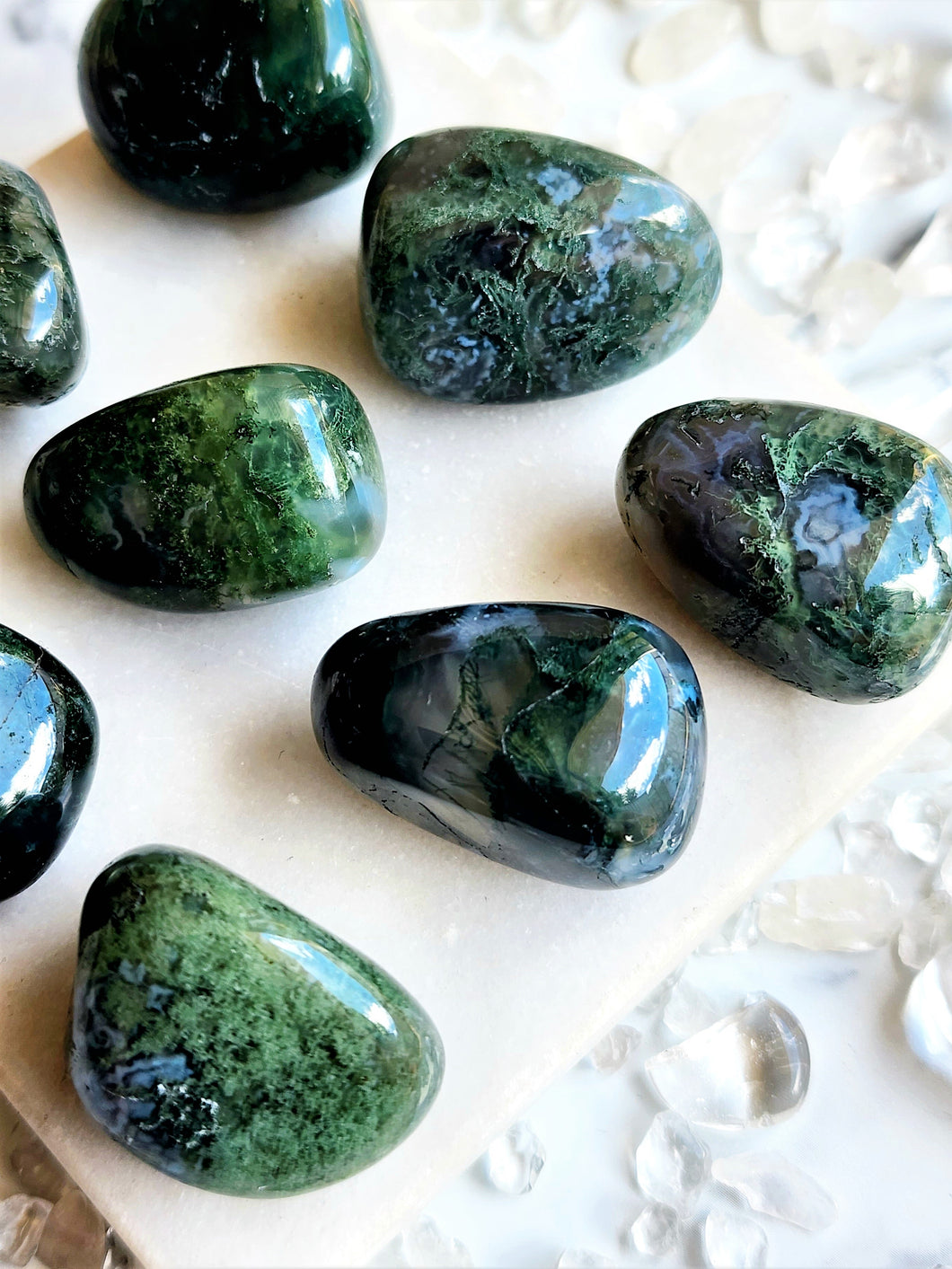 Moss Agate is a soothing, earthy crystal that promotes calm, balance and welcomes new opportunities into your life